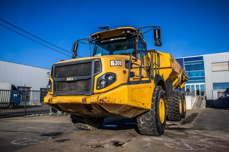 Bell B30E - DUMPER - Bánya teherautó: 2 kép. Bell B30E - DUMPER - Bánya teherautó: 2 kép.