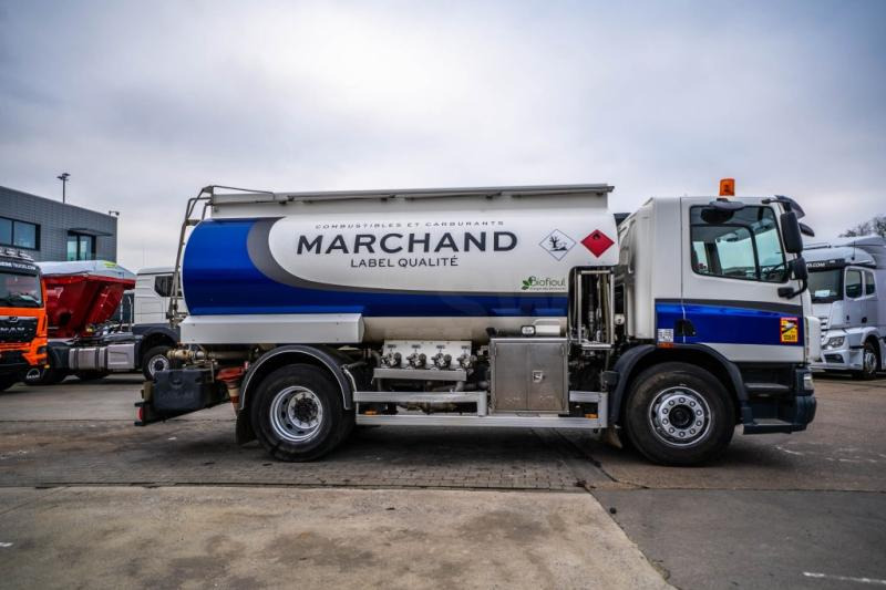 DAF CF 75 360 +ALU MAGYAR 13.500L /4COMP + INTARDER - Tartályos teherautó: 3 kép. DAF CF 75 360 +ALU MAGYAR 13.500L /4COMP + INTARDER - Tartályos teherautó: 3 kép.