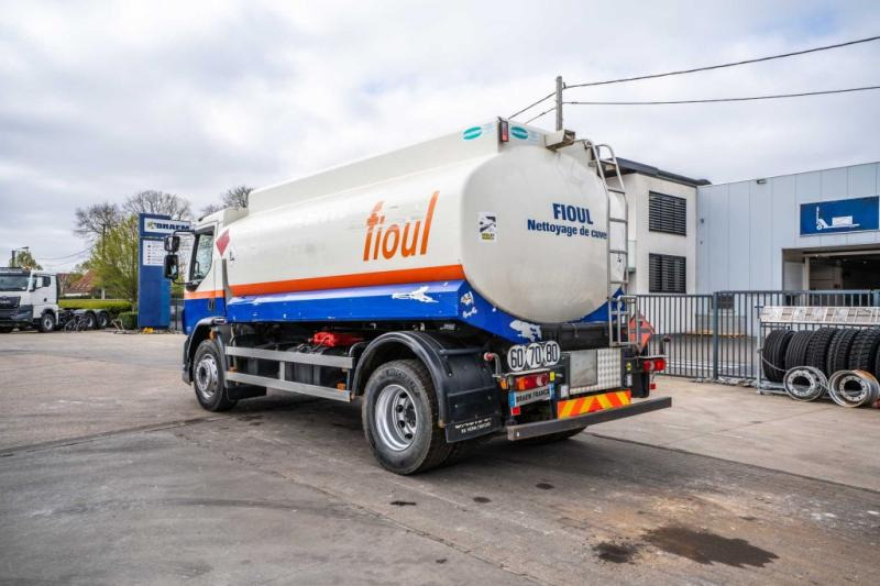 DAF LF55 280+ ALU 13000L/4 COMP. - Tartályos teherautó: 5 kép. DAF LF55 280+ ALU 13000L/4 COMP. - Tartályos teherautó: 5 kép.