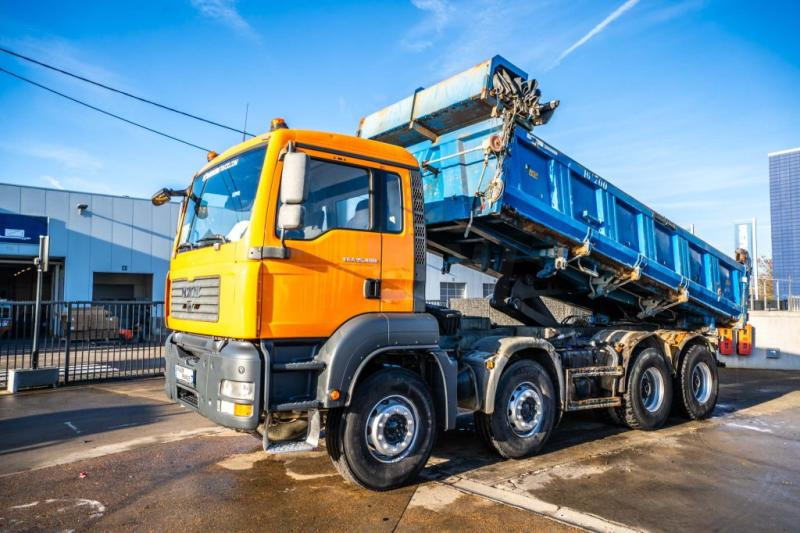 MAN TGA 35.400 BB+ BIBENNE - Billenőplatós teherautó: 1 kép. MAN TGA 35.400 BB+ BIBENNE - Billenőplatós teherautó: 1 kép.