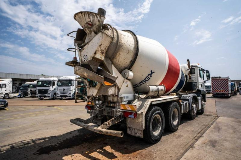 MAN TGS 32 360 BB+ LIEBHERR 9m3 - Betonmixer: 4 kép. MAN TGS 32 360 BB+ LIEBHERR 9m3 - Betonmixer: 4 kép.