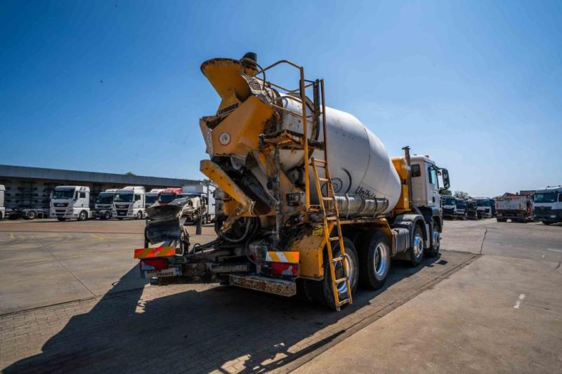 MAN TGS 32.360 BB+LIEBHERR+TAPIS THEAM TS 13m - Betonmixer: 4 kép. MAN TGS 32.360 BB+LIEBHERR+TAPIS THEAM TS 13m - Betonmixer: 4 kép.