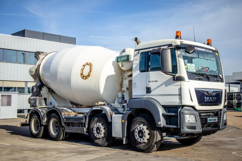 MAN TGS 36.360BB+MIXER 9M³ - Betonmixer: 2 kép. MAN TGS 36.360BB+MIXER 9M³ - Betonmixer: 2 kép.