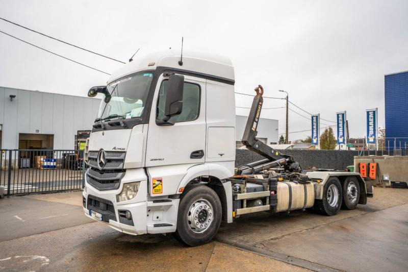 Mercedes ACTROS 2540 +MULTILIFT XP 20-56 - Horgos rakodó teherautó: 1 kép. Mercedes ACTROS 2540 +MULTILIFT XP 20-56 - Horgos rakodó teherautó: 1 kép.