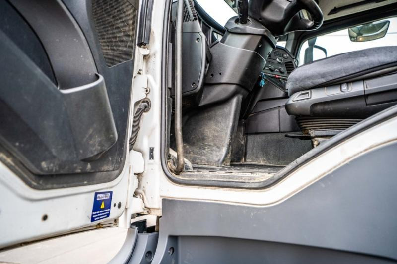 Platós teherautó, Darus autó Mercedes AROCS 2648 + PALFINGER 23 T/M + 5 EXT: 7 kép.
