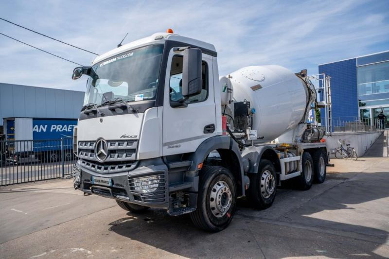 Mercedes AROCS 3240 BB+STETTER 9m3 / 4 pieces - Betonmixer: 1 kép. Mercedes AROCS 3240 BB+STETTER 9m3 / 4 pieces - Betonmixer: 1 kép.