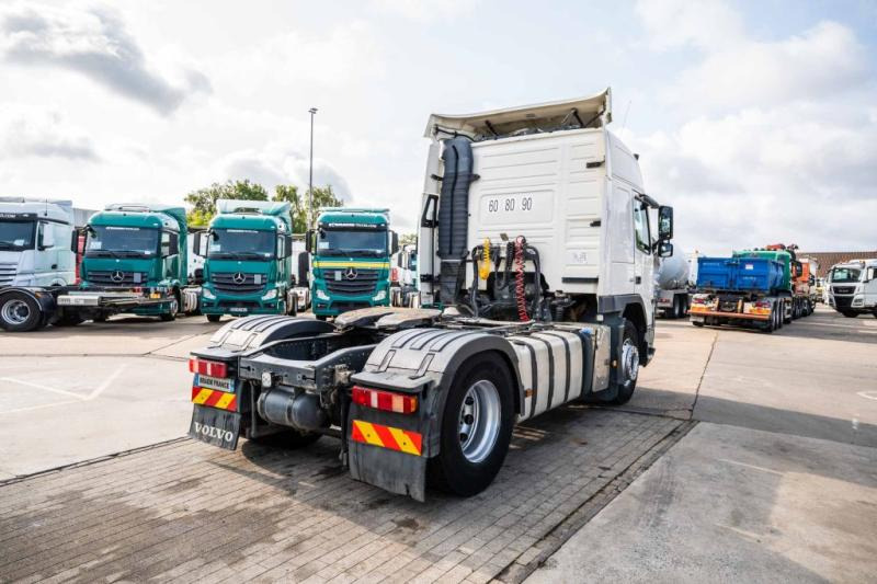 Volvo FM (FH) 460 GLOB - Nyergesvontató: 4 kép. Volvo FM (FH) 460 GLOB - Nyergesvontató: 4 kép.