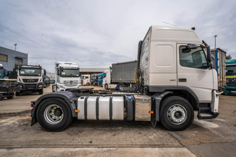 Volvo FM (FH) 460 GLOB +VOITH+KIPHYDR. - Nyergesvontató: 3 kép. Volvo FM (FH) 460 GLOB +VOITH+KIPHYDR. - Nyergesvontató: 3 kép.