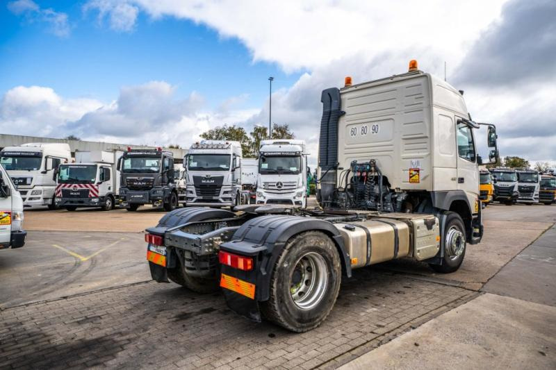 Volvo FMX 460 GLOB + HYDR - Nyergesvontató: 4 kép. Volvo FMX 460 GLOB + HYDR - Nyergesvontató: 4 kép.