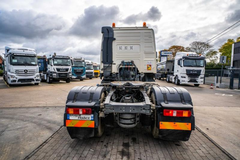 Volvo FMX 460 GLOB + HYDR - Nyergesvontató: 5 kép. Volvo FMX 460 GLOB + HYDR - Nyergesvontató: 5 kép.