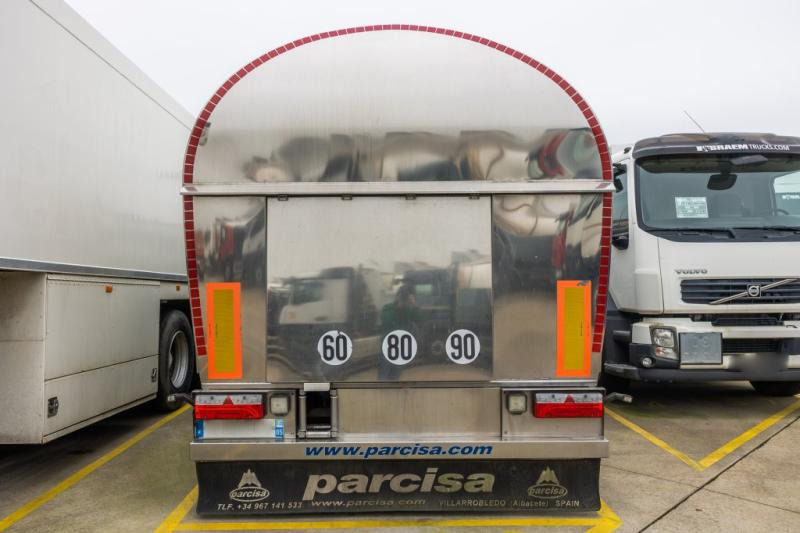 Parcisa LAIT/MILK/MILCH -29000L-Autonome - Tartályos félpótkocsi: 3 kép. Parcisa LAIT/MILK/MILCH -29000L-Autonome - Tartályos félpótkocsi: 3 kép.