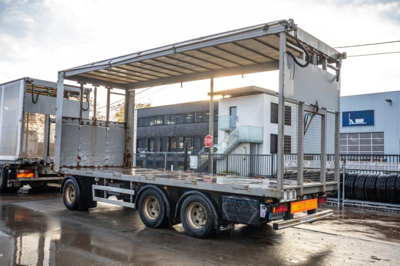 Lecitrailer VOLAILLE/GEFLÛGEL/POULTRY+REHAUSSABLE - Pótkocsi: 4 kép. Lecitrailer VOLAILLE/GEFLÛGEL/POULTRY+REHAUSSABLE - Pótkocsi: 4 kép.