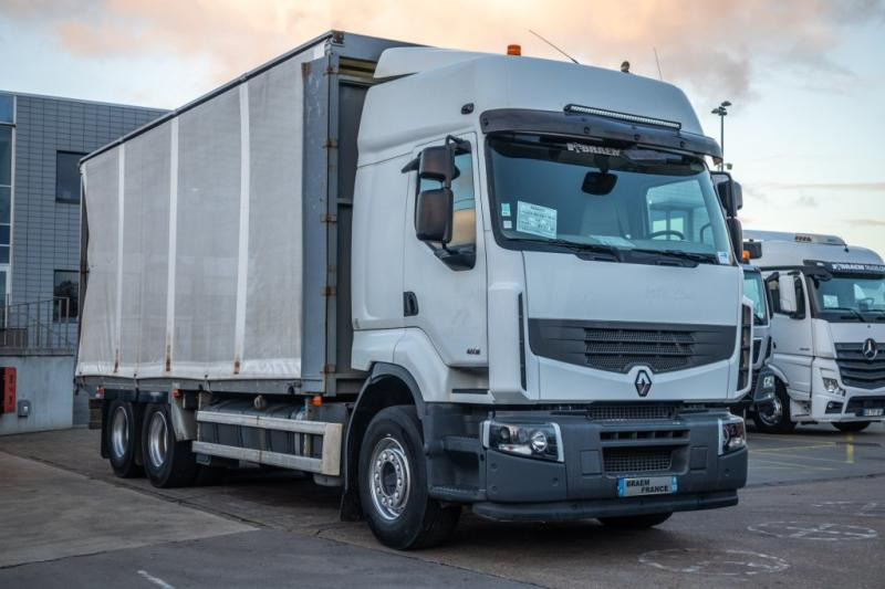 Renault PREMIUM LANDER 460DXI-6x2+10 pneus/tires-intarder - Ponyvás teherautó: 2 kép. Renault PREMIUM LANDER 460DXI-6x2+10 pneus/tires-intarder - Ponyvás teherautó: 2 kép.