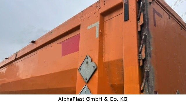 Kempf 39A10 Kippmulde - Félpótkocsi billenőplatós: 2 kép. Kempf 39A10 Kippmulde - Félpótkocsi billenőplatós: 2 kép.