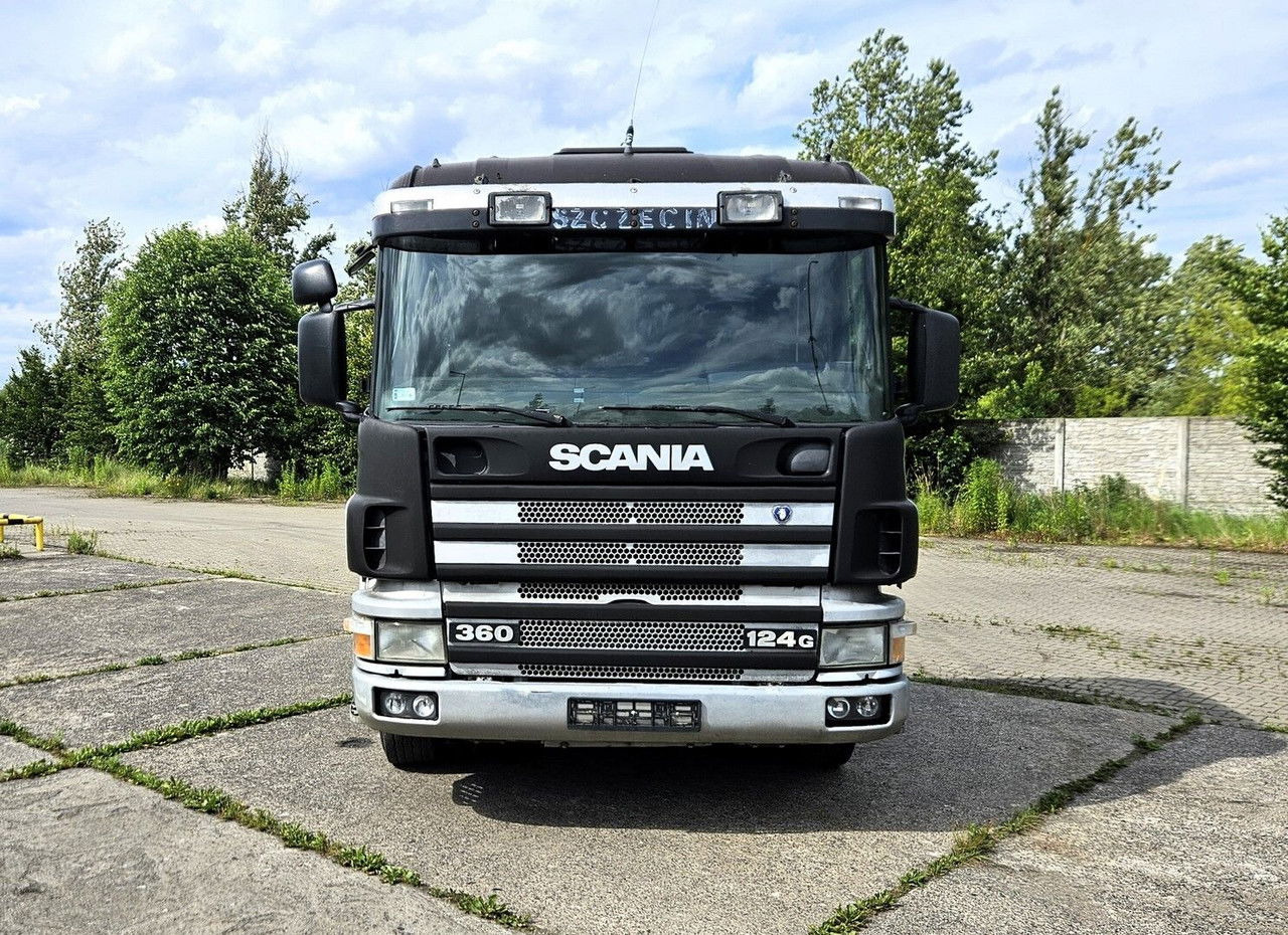 Scania 124 360, manual pump and injectors, manual gearbox - Nyergesvontató: 2 kép. Scania 124 360, manual pump and injectors, manual gearbox - Nyergesvontató: 2 kép.