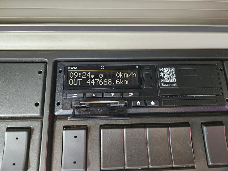 Volvo FH500 - Nyergesvontató: 4 kép. Volvo FH500 - Nyergesvontató: 4 kép.