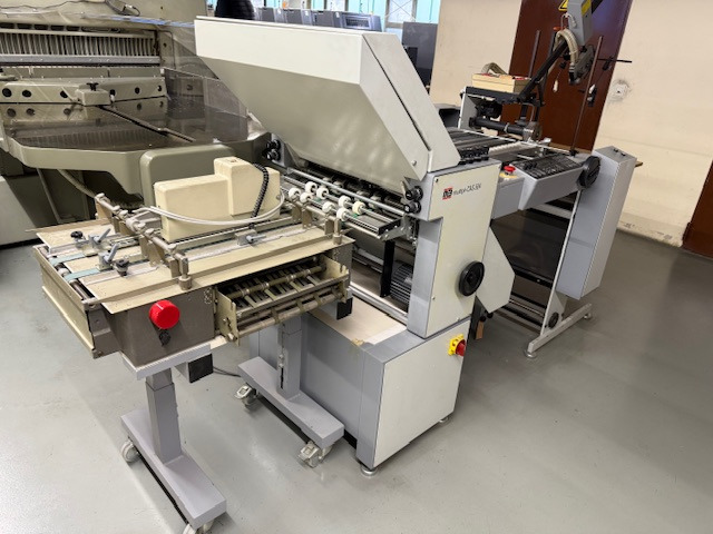 Bäuerle CAS 524 - Hajtógatógép: 3 kép. Bäuerle CAS 524 - Hajtógatógép: 3 kép.