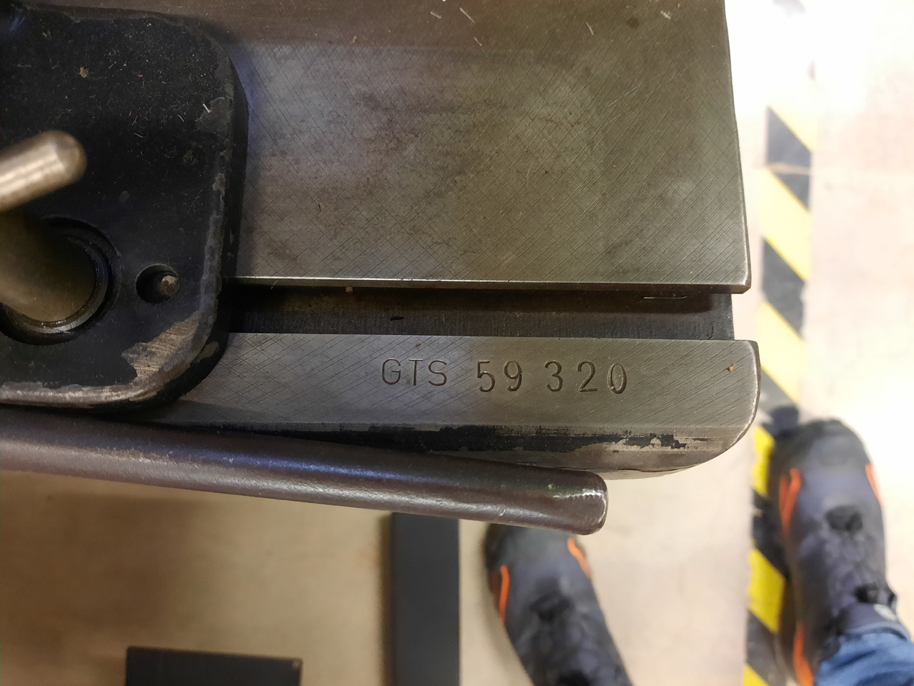 HEIDELBERG GTS - Nyomdagép: 3 kép. HEIDELBERG GTS - Nyomdagép: 3 kép.