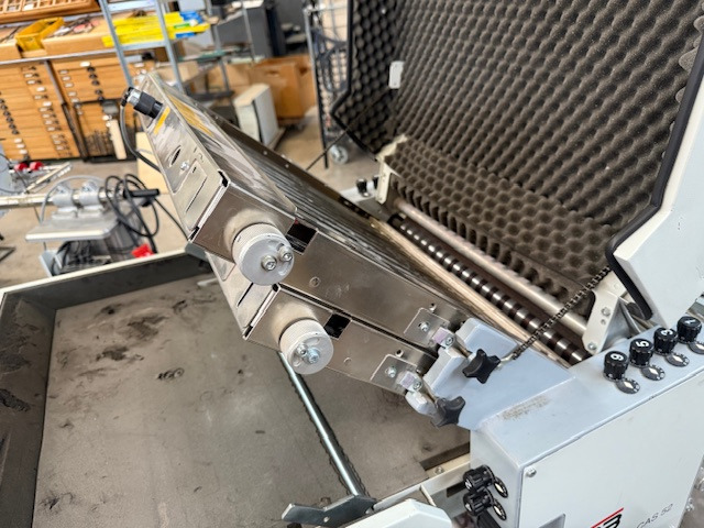 Mathias Bäuerle CAS 52-4 - Hajtógatógép: 4 kép. Mathias Bäuerle CAS 52-4 - Hajtógatógép: 4 kép.