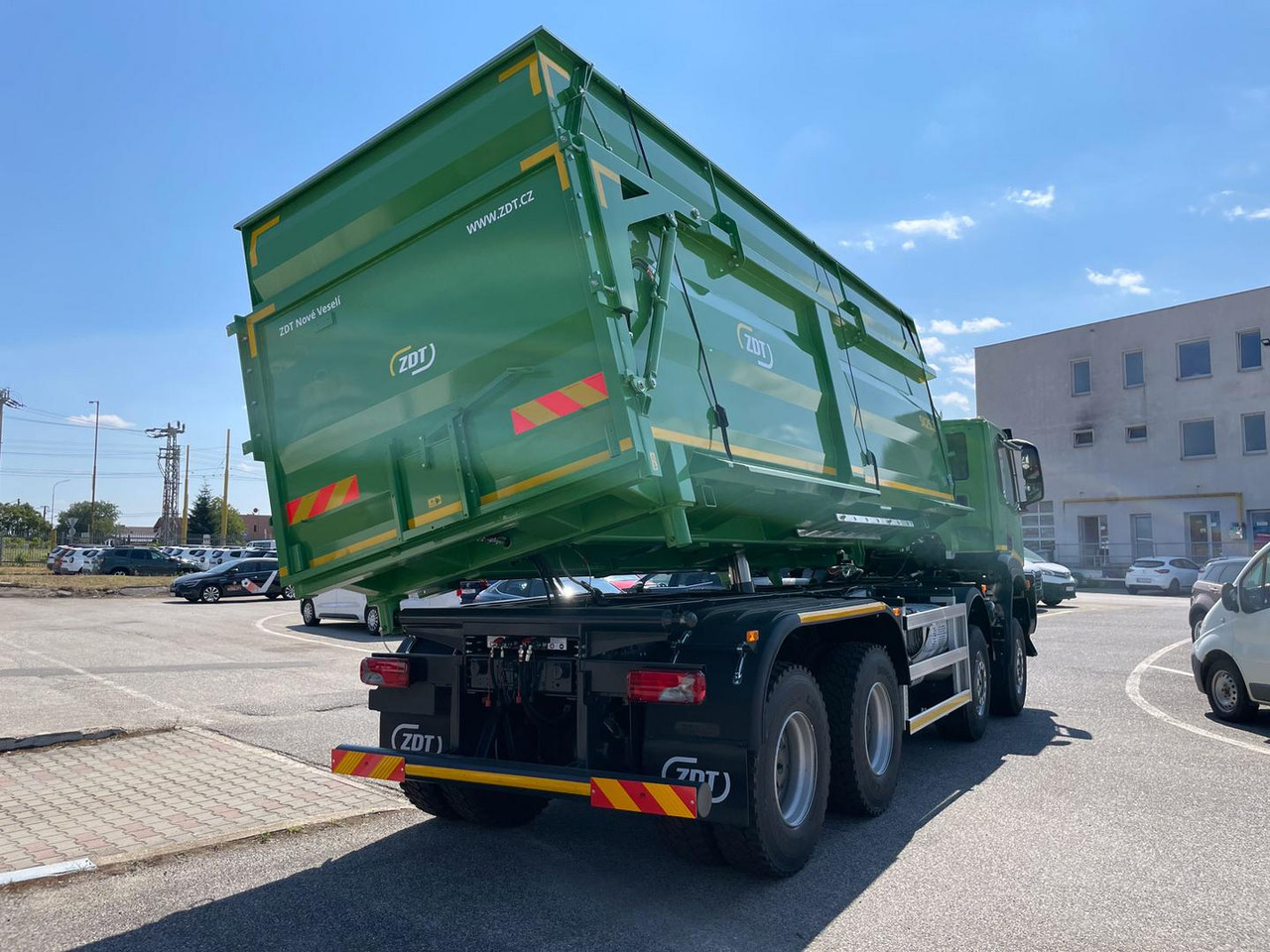 Iveco T-WAY, CURSOR 13 EURO VI, AD410T45W - Billenőplatós teherautó: 4 kép. Iveco T-WAY, CURSOR 13 EURO VI, AD410T45W - Billenőplatós teherautó: 4 kép.