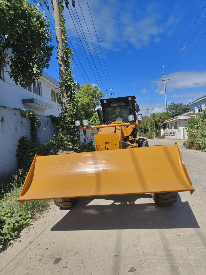 CATERPILLAR 140h with blade used cat motor grader 140k 140h 140g - Gréder: 4 kép. CATERPILLAR 140h with blade used cat motor grader 140k 140h 140g - Gréder: 4 kép.