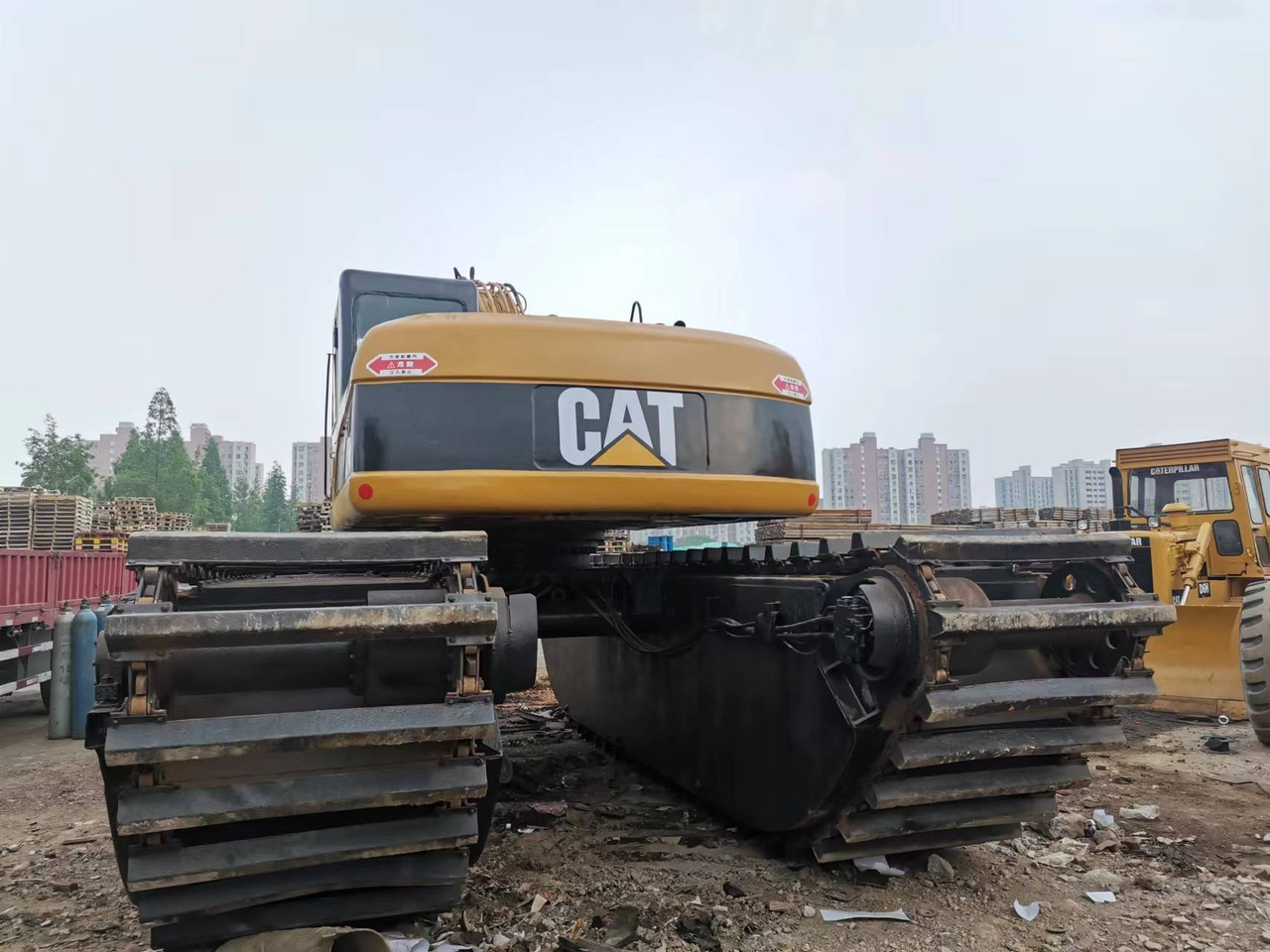 CATERPILLAR 320C Used cat 320 Swamp Buggy Amphibious Excavator - Kétéltű kotrógép: 3 kép. CATERPILLAR 320C Used cat 320 Swamp Buggy Amphibious Excavator - Kétéltű kotrógép: 3 kép.