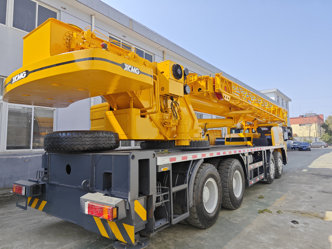 XCMG QY50KC 50T XCT50 Truck Crane - Építőipari gépek: 5 kép. XCMG QY50KC 50T XCT50 Truck Crane - Építőipari gépek: 5 kép.
