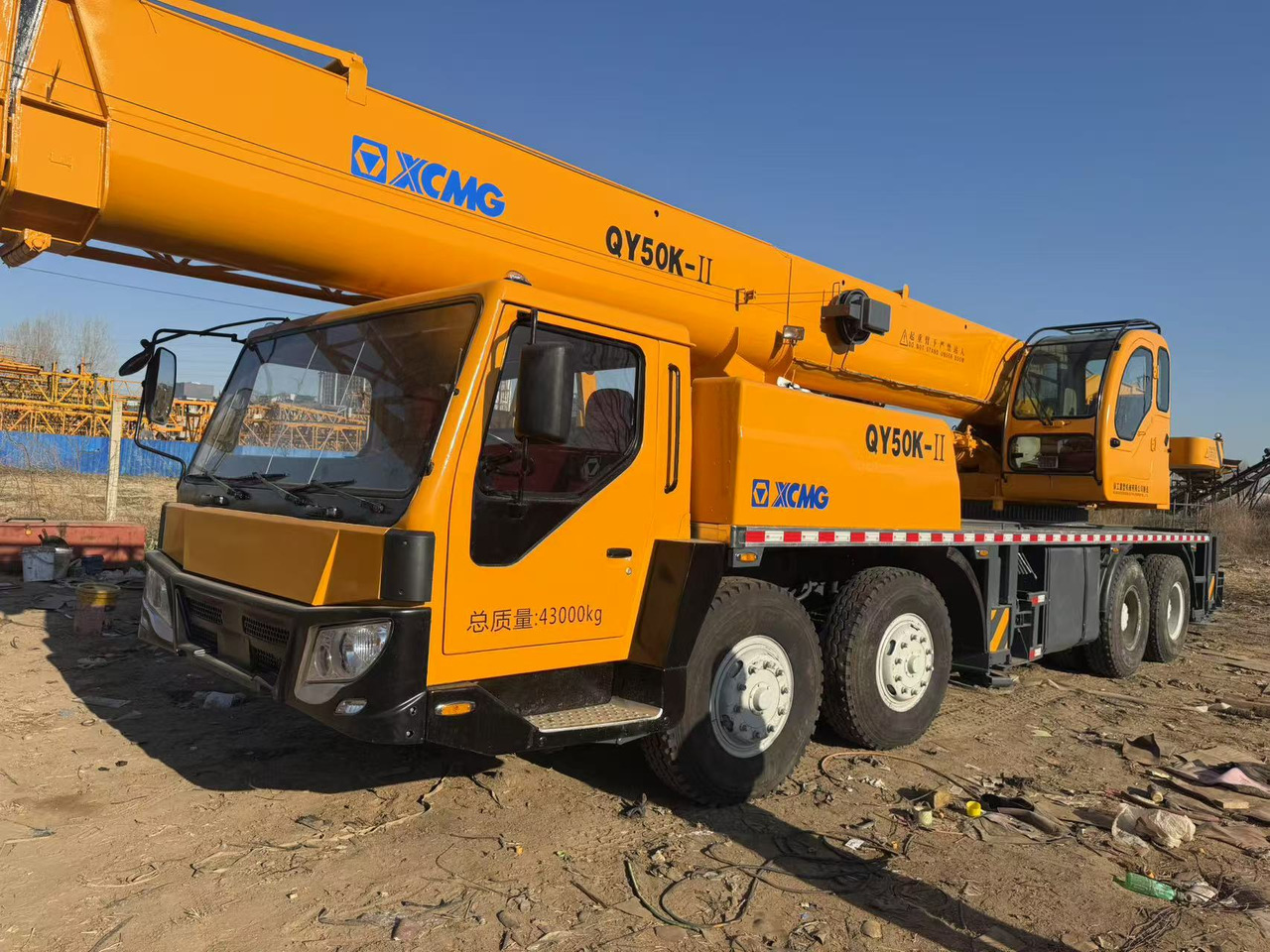 XCMG QY50K Truck Crane 50t used crane - Autódaru: 1 kép. XCMG QY50K Truck Crane 50t used crane - Autódaru: 1 kép.