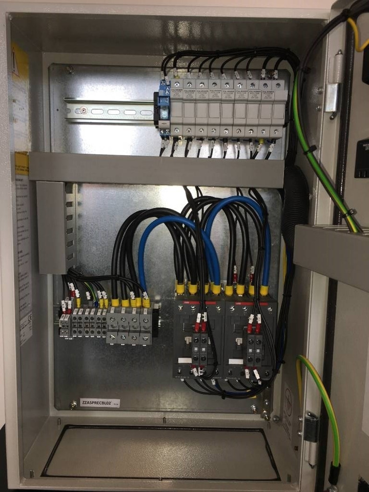 ATS Panel 70A - Max 50 kVA - DPX-27502 - Építőipari berendezések: 5 kép. ATS Panel 70A - Max 50 kVA - DPX-27502 - Építőipari berendezések: 5 kép.