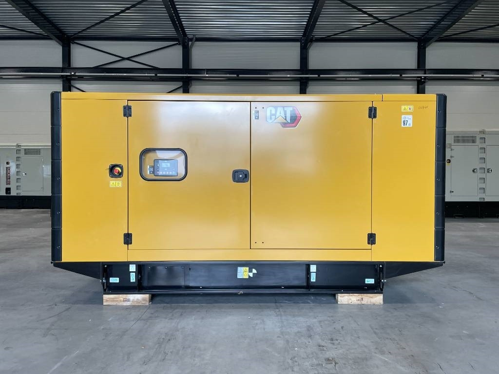 CAT DE200E0 - 200 kVA Generator - DPX-18017 - Áramfejlesztő: 1 kép. CAT DE200E0 - 200 kVA Generator - DPX-18017 - Áramfejlesztő: 1 kép.