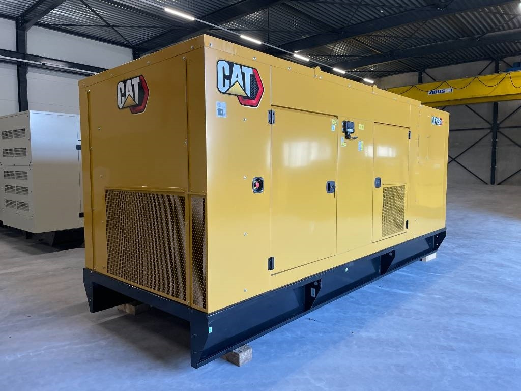 CAT DE715GC - 715 kVA Stand-by Generator - DPX-18224 - Áramfejlesztő: 2 kép. CAT DE715GC - 715 kVA Stand-by Generator - DPX-18224 - Áramfejlesztő: 2 kép.
