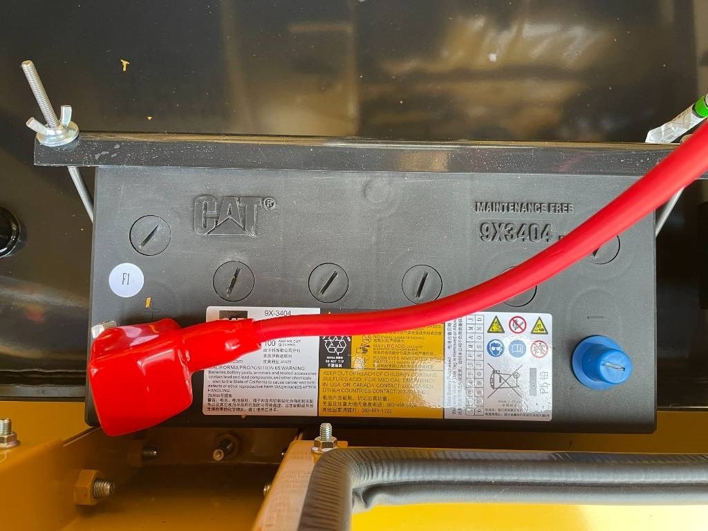 Új Áramfejlesztő CAT DE88GC - 88 kVA Stand-by Generator Set - DPX-18207: 20 kép.