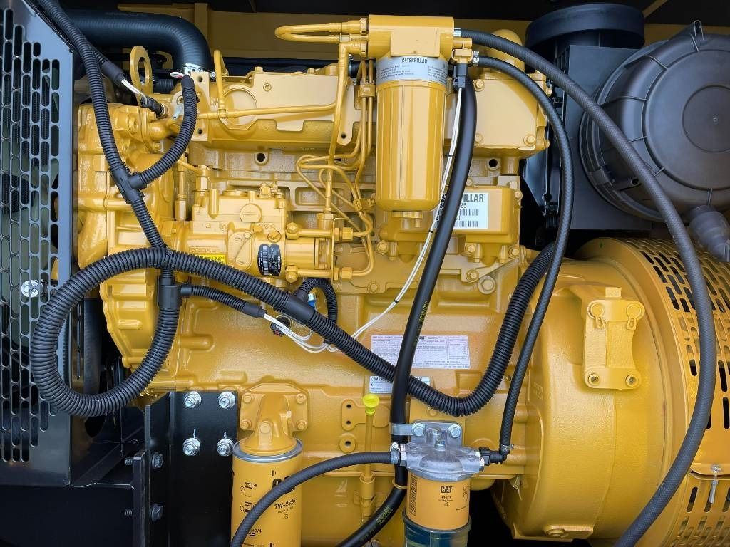 Új Áramfejlesztő CAT DE88GC - 88 kVA Stand-by Generator Set - DPX-18207: 8 kép.
