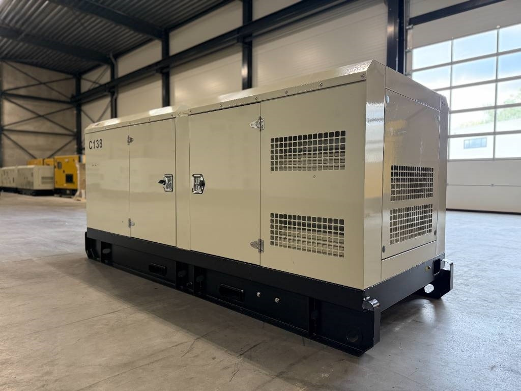 Cummins 6BTA5.9-G2 - 138 kVA Generator - DPX-19836 - Áramfejlesztő: 3 kép. Cummins 6BTA5.9-G2 - 138 kVA Generator - DPX-19836 - Áramfejlesztő: 3 kép.