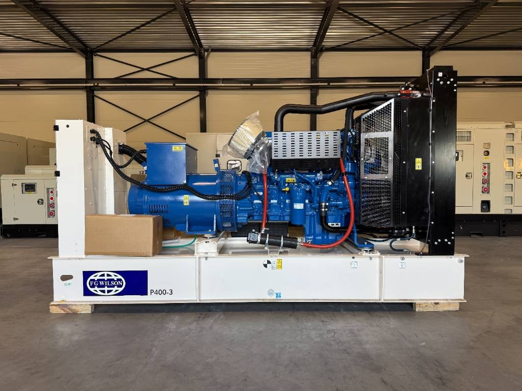 FG Wilson P400-3 - 400 kVA Open Genset - DPX-16017-O - Áramfejlesztő: 1 kép. FG Wilson P400-3 - 400 kVA Open Genset - DPX-16017-O - Áramfejlesztő: 1 kép.