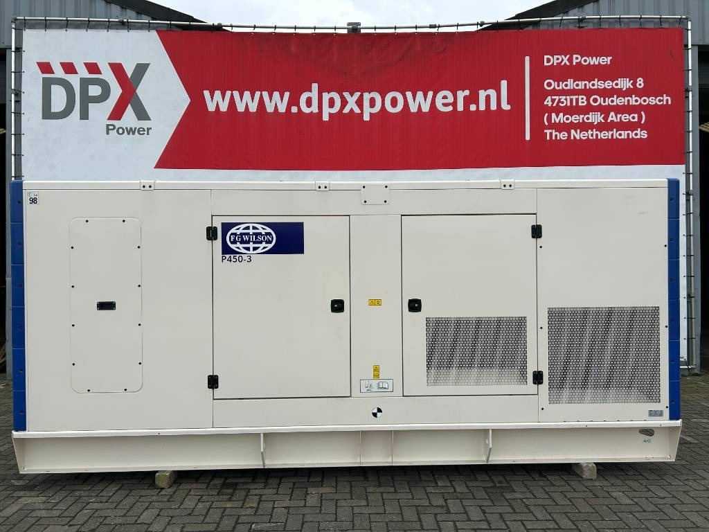 FG Wilson P450-3 - 450 kVA Genset - DPX-16018 - Áramfejlesztő: 1 kép. FG Wilson P450-3 - 450 kVA Genset - DPX-16018 - Áramfejlesztő: 1 kép.
