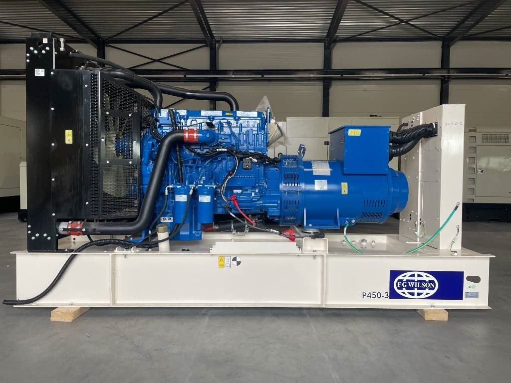 FG Wilson P450-3 - 450 kVA Open Genset - DPX-16018-O - Áramfejlesztő: 1 kép. FG Wilson P450-3 - 450 kVA Open Genset - DPX-16018-O - Áramfejlesztő: 1 kép.