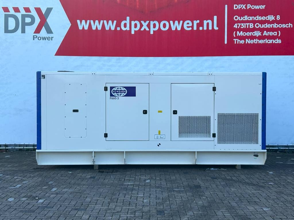 FG Wilson P660-3 - 660 kVA Genset - DPX-16022 - Áramfejlesztő: 1 kép. FG Wilson P660-3 - 660 kVA Genset - DPX-16022 - Áramfejlesztő: 1 kép.