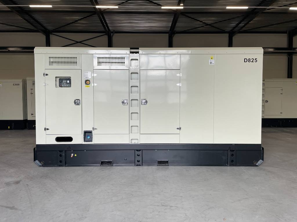 Hyundai DP222LC - 825 kVA Generator - DPX-19858 - Áramfejlesztő: 1 kép. Hyundai DP222LC - 825 kVA Generator - DPX-19858 - Áramfejlesztő: 1 kép.