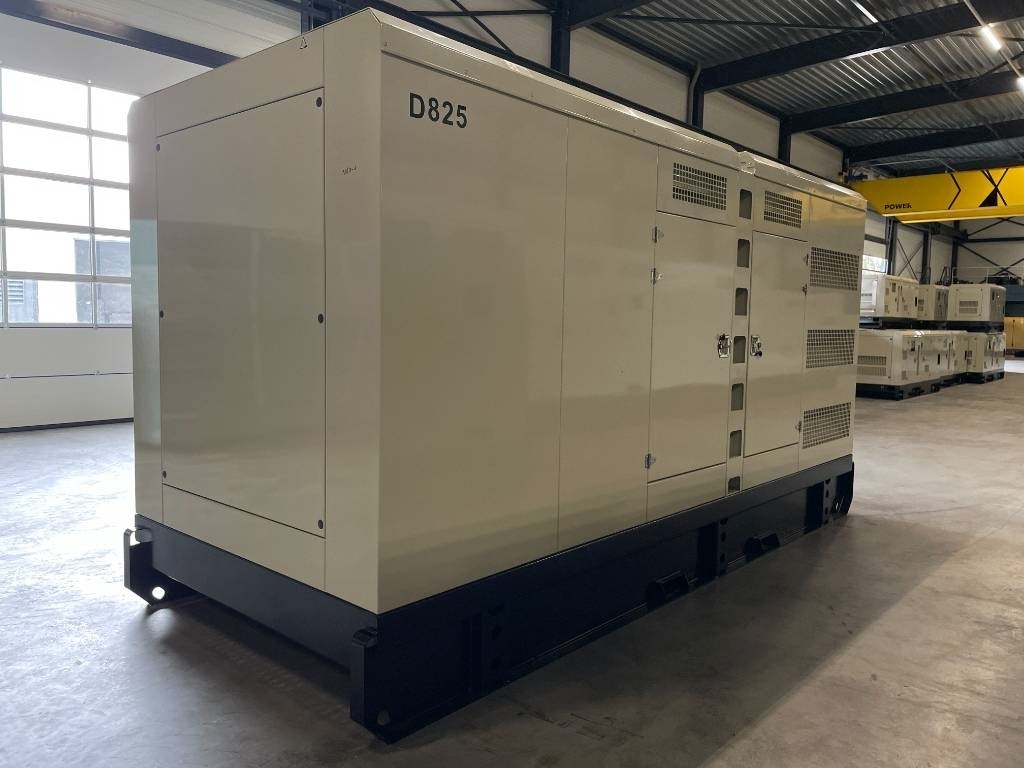 Hyundai DP222LC - 825 kVA Generator - DPX-19858 - Áramfejlesztő: 4 kép. Hyundai DP222LC - 825 kVA Generator - DPX-19858 - Áramfejlesztő: 4 kép.