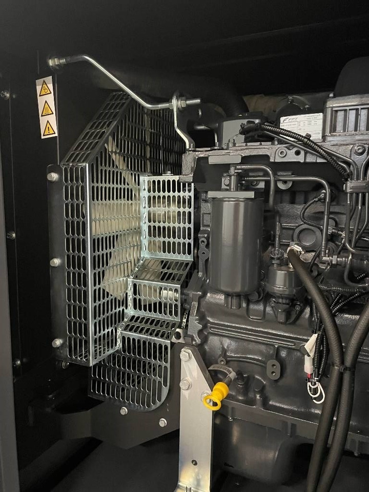 Új Áramfejlesztő Iveco NEF45SM3 - 85 kVA Generator - DPX-17551: 12 kép. Új Áramfejlesztő Iveco NEF45SM3 - 85 kVA Generator - DPX-17551: 12 kép.