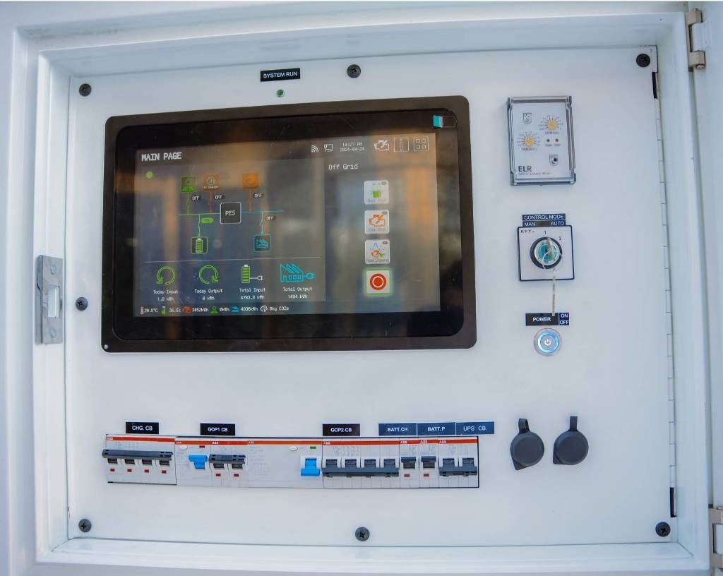 Új Áramfejlesztő PHE125 Hybrid Energy System - 125 kVA - 237 kWh: 6 kép.