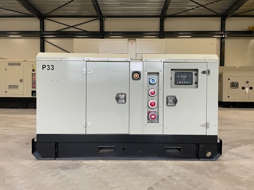 Perkins 1103A-33 - 33 kVA Generator - DPX-19802 - Áramfejlesztő: 1 kép. Perkins 1103A-33 - 33 kVA Generator - DPX-19802 - Áramfejlesztő: 1 kép.