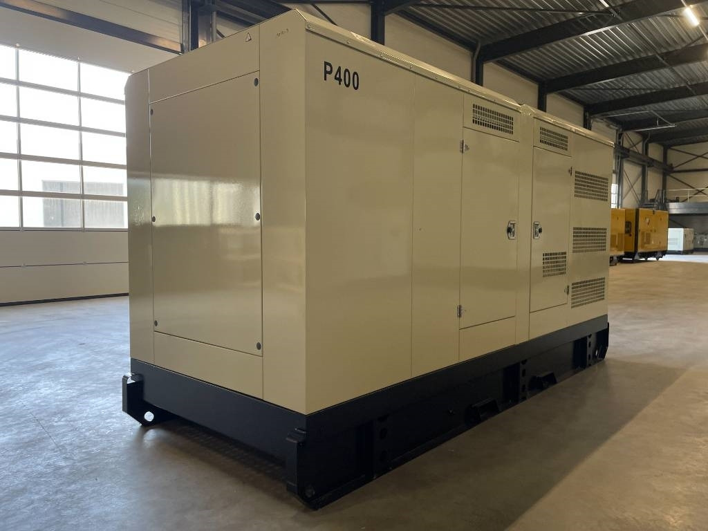 Perkins 2206C-E13TAG2 - 400 kVA Generator - DPX-19812 - Áramfejlesztő: 3 kép. Perkins 2206C-E13TAG2 - 400 kVA Generator - DPX-19812 - Áramfejlesztő: 3 kép.