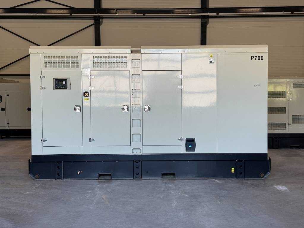 Perkins 2806D-E18TAG1A - 700 kVA Generator - DPX-19816 - Áramfejlesztő: 1 kép. Perkins 2806D-E18TAG1A - 700 kVA Generator - DPX-19816 - Áramfejlesztő: 1 kép.