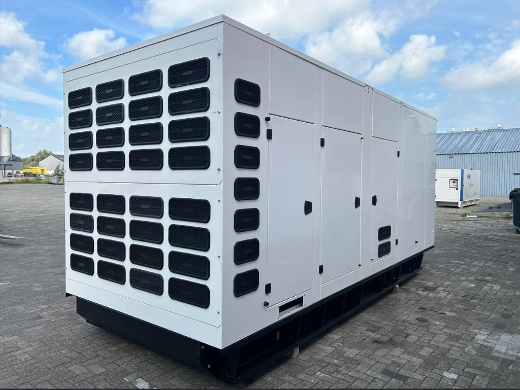 Perkins 4008TAG3 - 1.250 kVA Generator - DPX-21070 - Áramfejlesztő: 2 kép. Perkins 4008TAG3 - 1.250 kVA Generator - DPX-21070 - Áramfejlesztő: 2 kép.