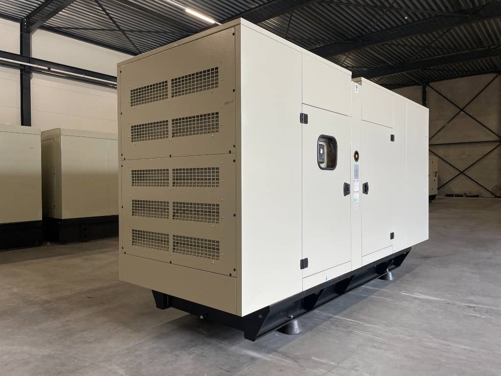Volvo TAD1341GE - 350 kVA Generator - DPX-18878 - Áramfejlesztő: 2 kép. Volvo TAD1341GE - 350 kVA Generator - DPX-18878 - Áramfejlesztő: 2 kép.