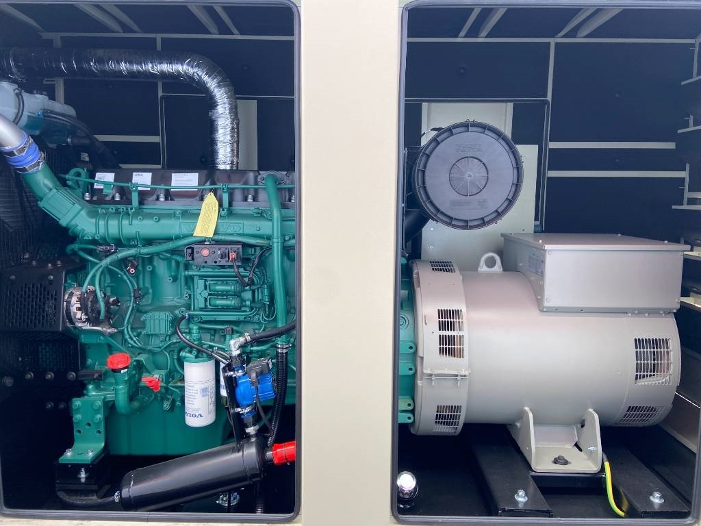 Volvo TAD1343GE-B - 415 kVA Generator - DPX-18879 - Áramfejlesztő: 5 kép. Volvo TAD1343GE-B - 415 kVA Generator - DPX-18879 - Áramfejlesztő: 5 kép.