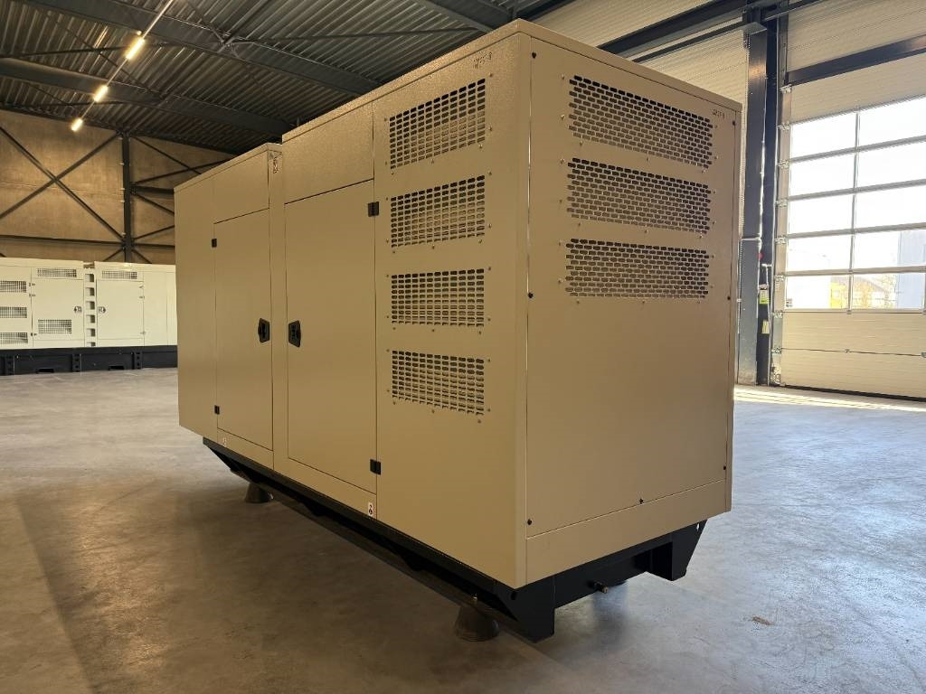 Volvo TAD840GE - 220 kVA Generator - DPX-18875 - Áramfejlesztő: 3 kép. Volvo TAD840GE - 220 kVA Generator - DPX-18875 - Áramfejlesztő: 3 kép.