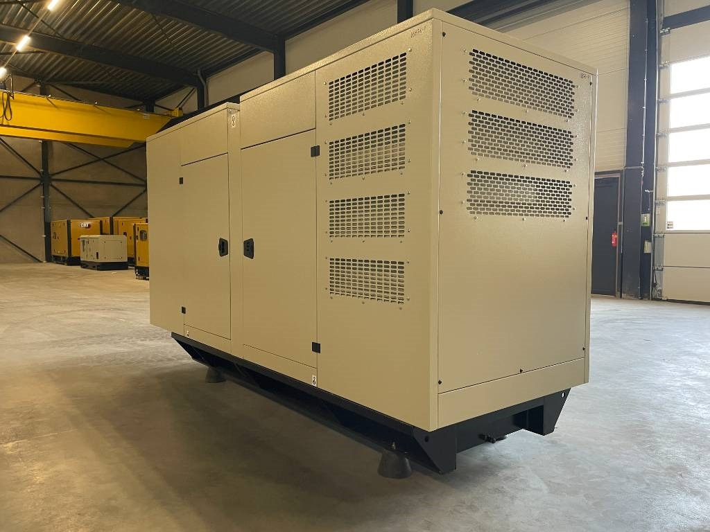 Volvo TAD841GE - 275 kVA Generator - DPX-18876 - Áramfejlesztő: 3 kép. Volvo TAD841GE - 275 kVA Generator - DPX-18876 - Áramfejlesztő: 3 kép.